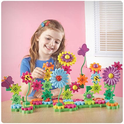 33 STEM Toys Your 7 Year Old Girl Genius Will Love