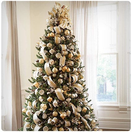 19 Most Epic Artificial Christmas Trees of All-Time (These are Expensive!)