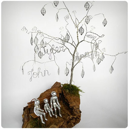 Personalized Wire Family Tree Sculpture